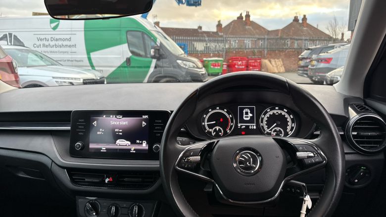 Skoda Fabia 1.0 MPI 80 SE Comfort 5dr Petrol Hatchback